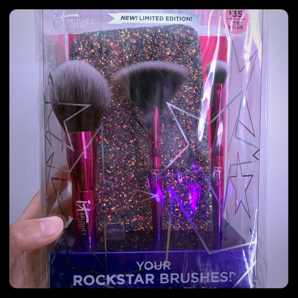 IT Cosmetics Your Rockstar Brushes